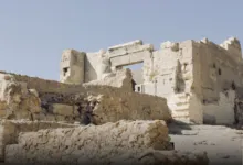 لو لقيت فخار أو تربة محروقة .. 5 علامات وجود آثار بالعلم مش بالدجل 🏺⛏️